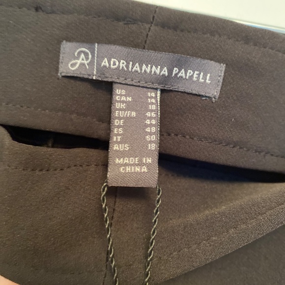 Black Adrianna Papell trousers - Picture 3 of 3